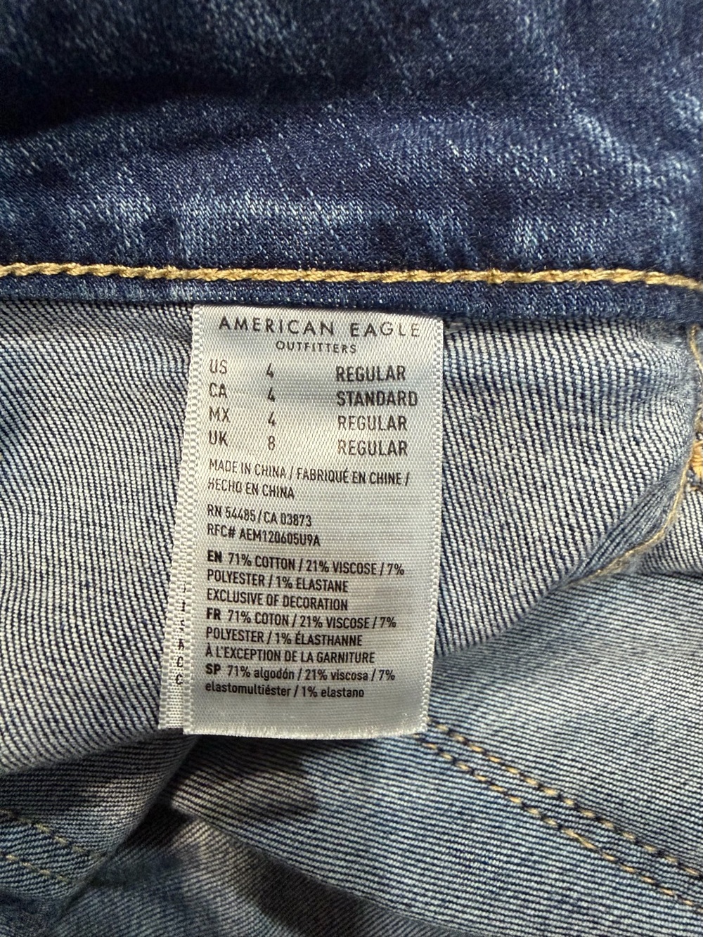 American Eagle Outfitters Two-Tone Light and Dark‎ Blue Denim Shorts - Picture 5 of 7